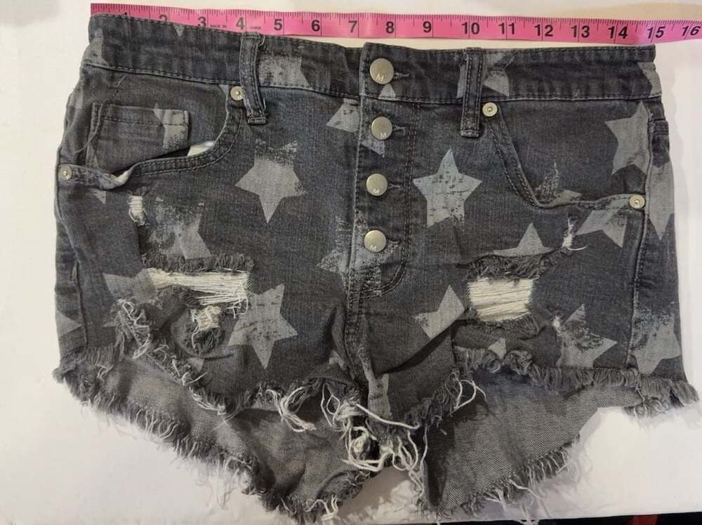 #174 Mossimo Star Print Distressed Denim Shorts Size 10/30